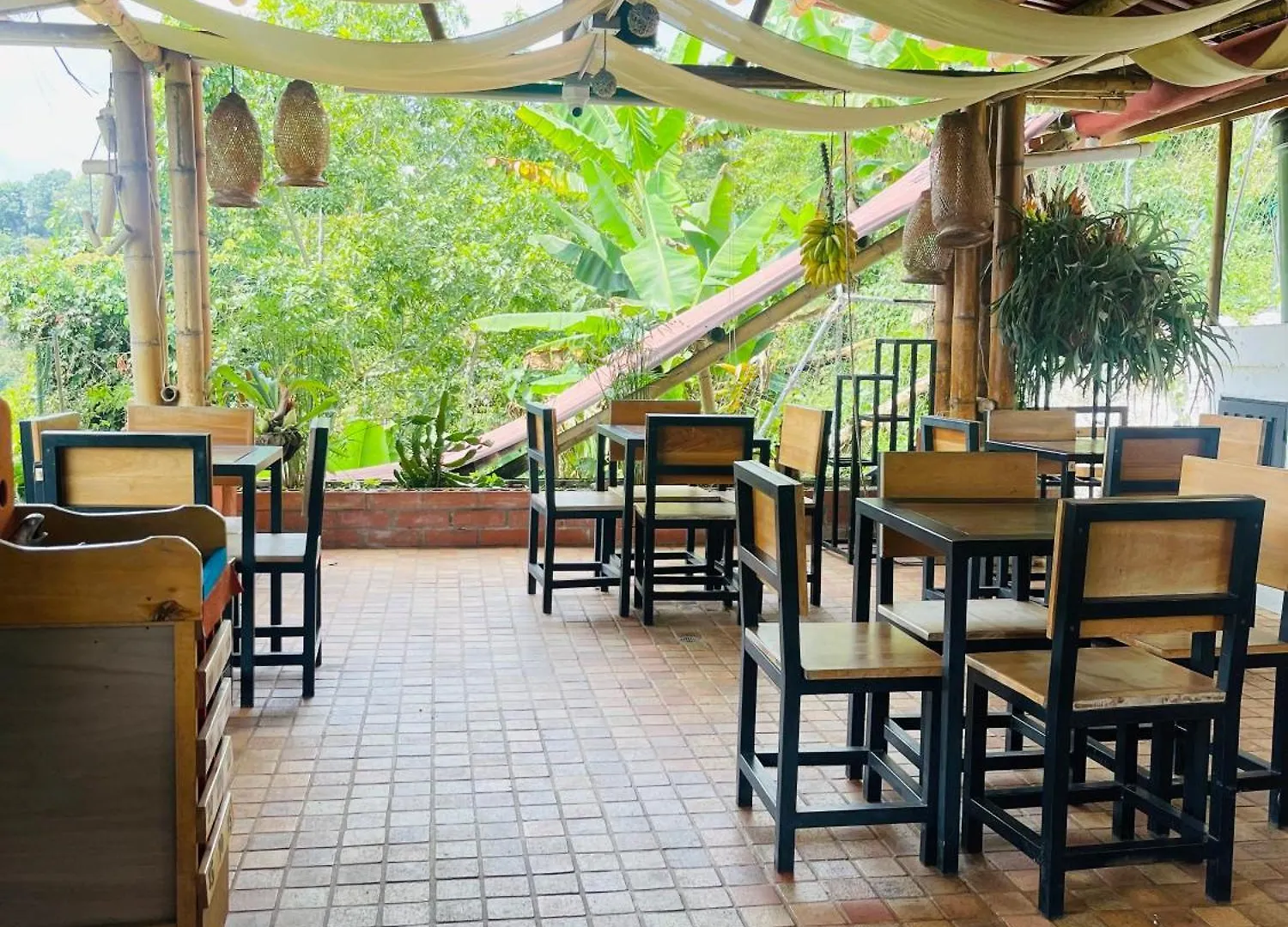 Entre Verdes Hotel & Glamping Ebejico 0*,
